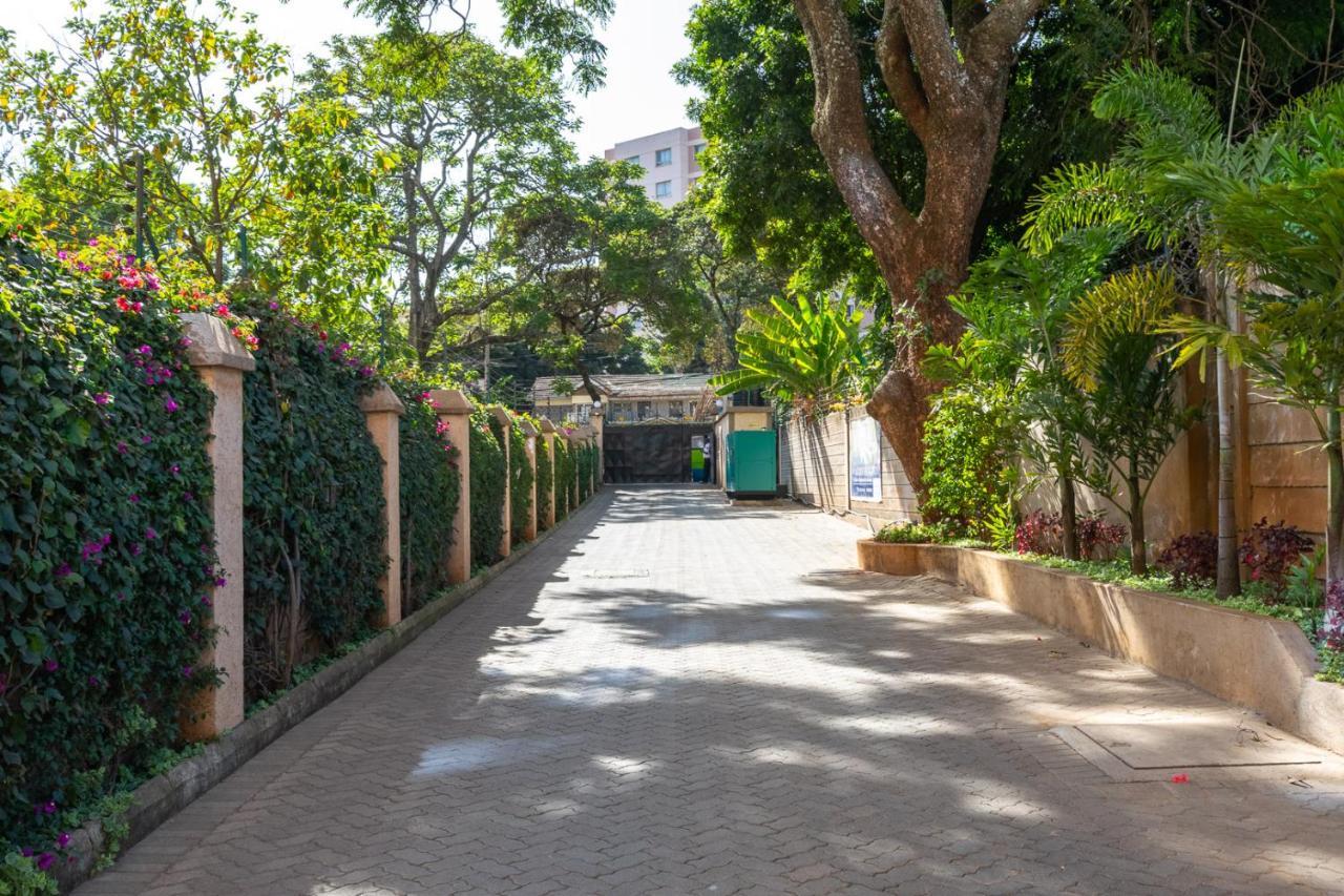 Tropical Themed 3Br And Dsq Apartment Nairobi Eksteriør billede