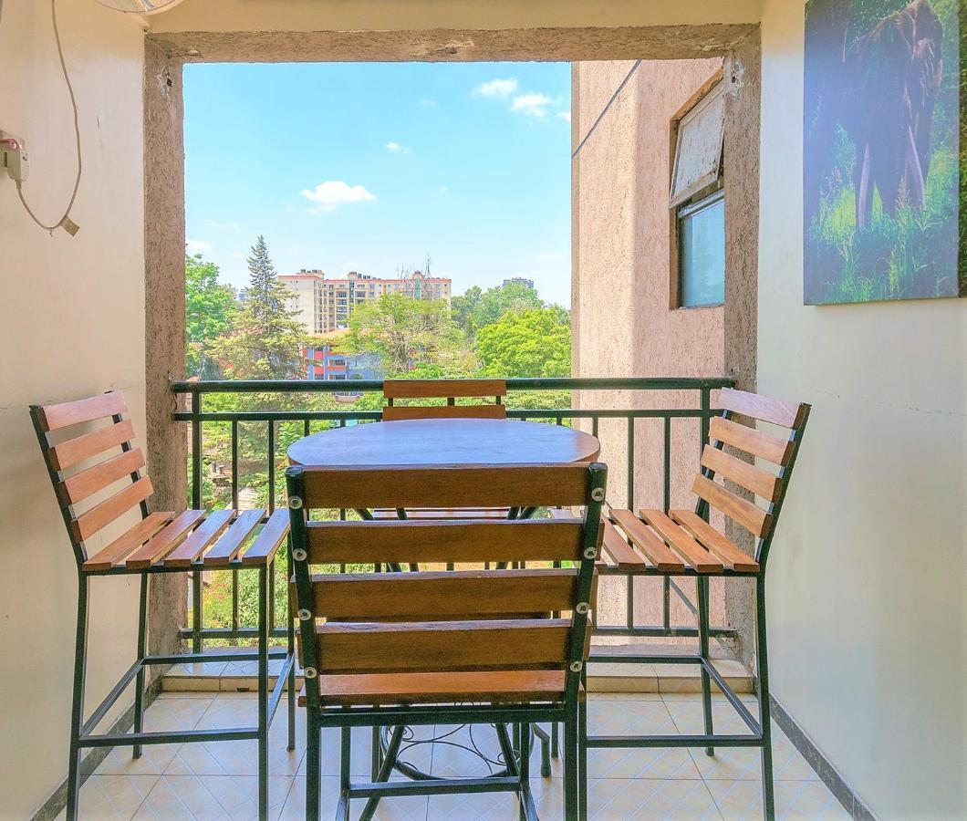 Tropical Themed 3Br And Dsq Apartment Nairobi Eksteriør billede